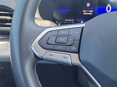Certified 2023 Volkswagen Taos S FWD image 19