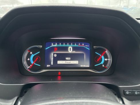 Used 2020 Honda Passport Touring image 17