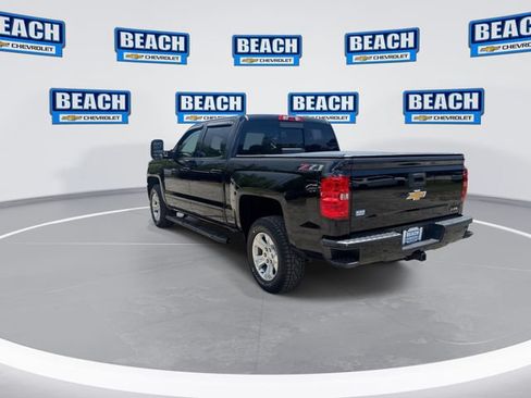 Used 2018 Chevrolet Silverado 1500 LT w/ All Star Edition AWD/4WD image 6