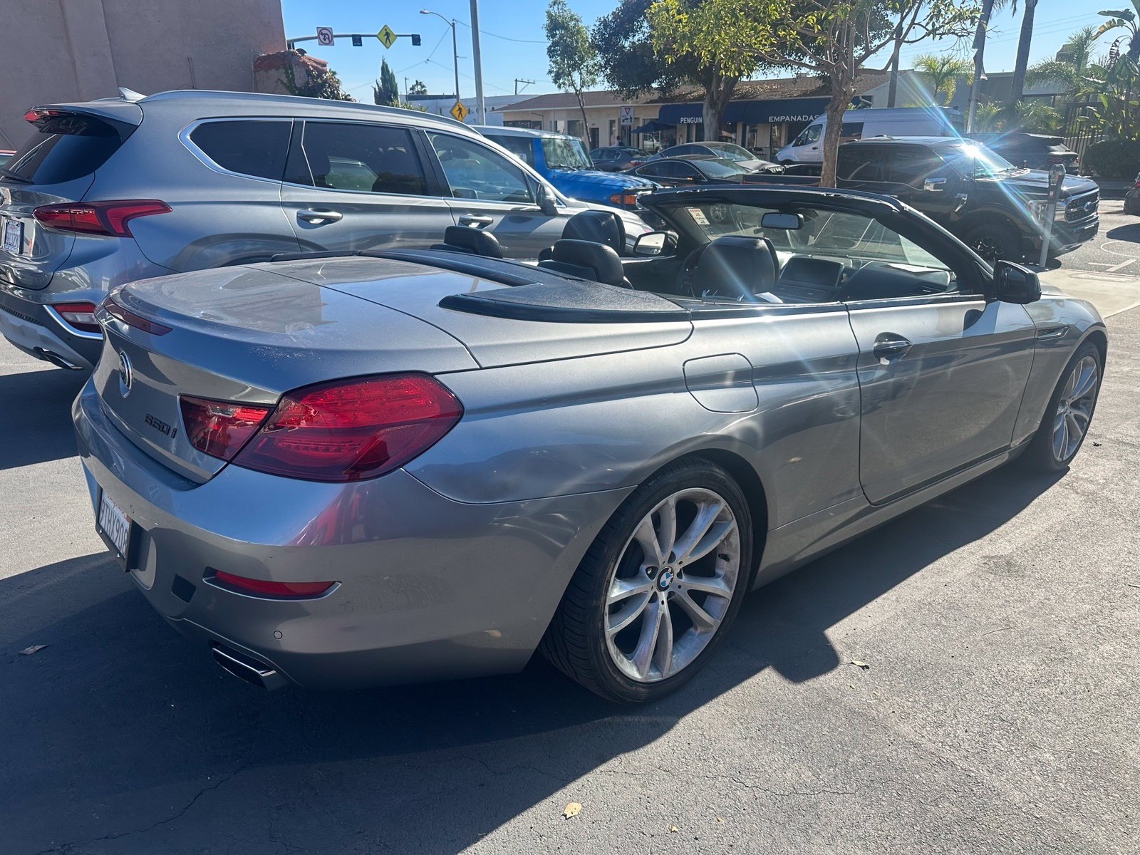 Used 2012 BMW 650i Convertible RWD image 6