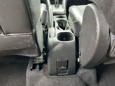 Used 2017 Chevrolet Trax LT w/ LT Convenience Package FWD image 23