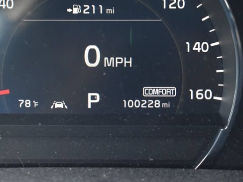 Used 2020 Kia Sorento EX AWD/4WD image 16