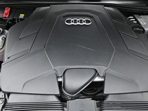 Used 2021 Audi Q7 3.0T Premium Plus w/ Executive Package image 33