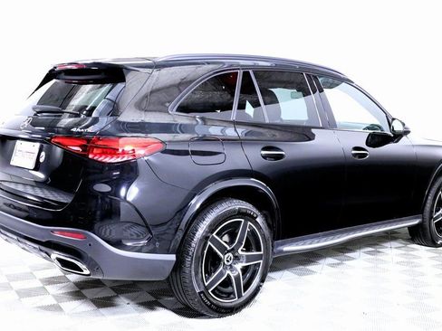 Used 2026 Mercedes-Benz GLC 300 4MATIC image 7