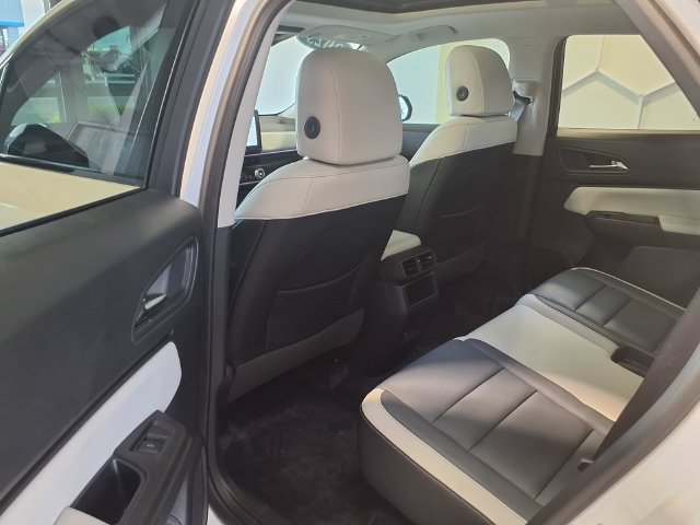 Used 2025 Honda Prologue Touring image 16