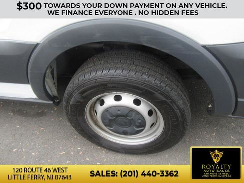 Used 2018 Ford Transit 350 148 Medium Roof image 6