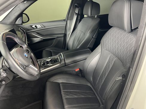 Used 2024 BMW X7 M60i w/ Executive Package AWD/4WD image 15