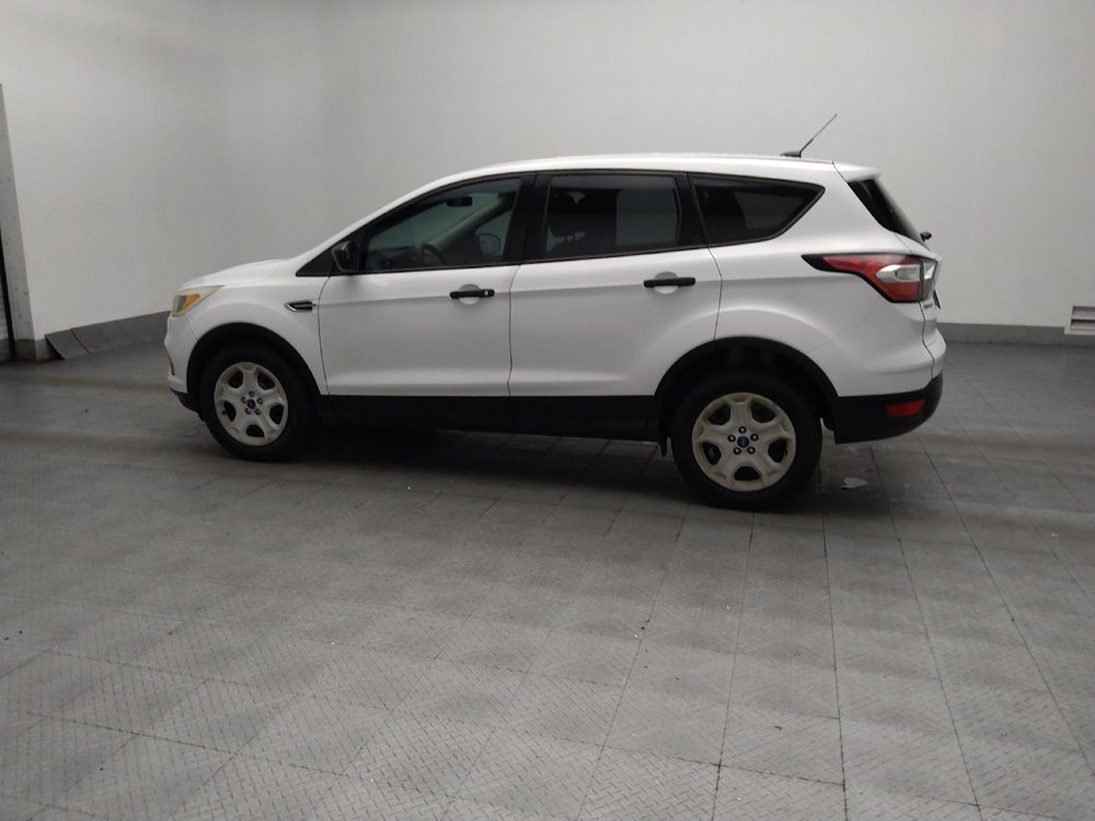 Used 2017 Ford Escape S FWD image 3