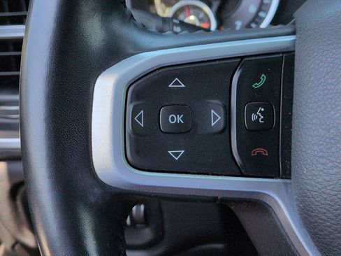 Used 2022 RAM 1500 Big Horn AWD/4WD image 18