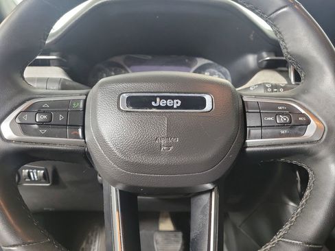 Used 2024 Jeep Compass Latitude AWD/4WD image 15
