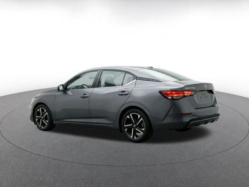 Used 2025 Nissan Sentra SV FWD image 7