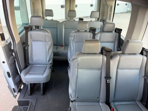 Used 2019 Ford Transit 150 XL RWD image 22