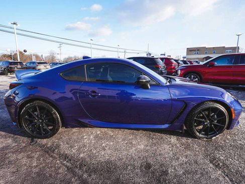 Used 2025 Toyota GR86 Premium image 4