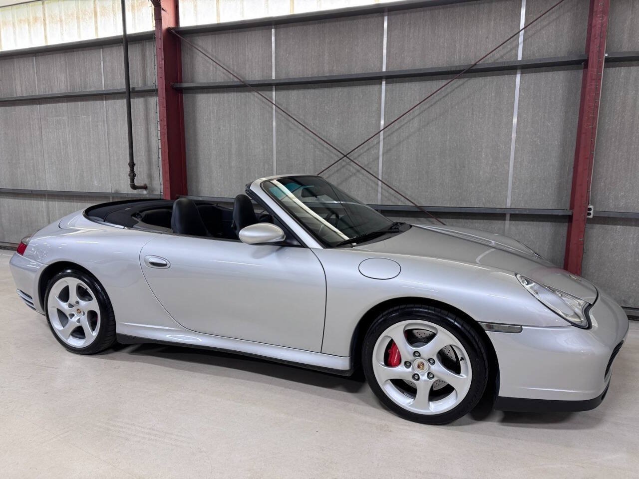 Used 2004 Porsche 911 Carrera 4S AWD/4WD image 40