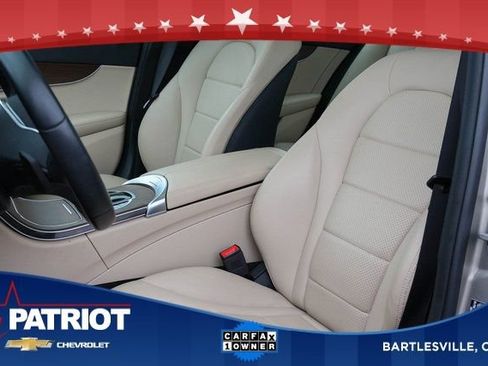 Used 2020 Mercedes-Benz C 300 Sedan w/ Premium Package image 12