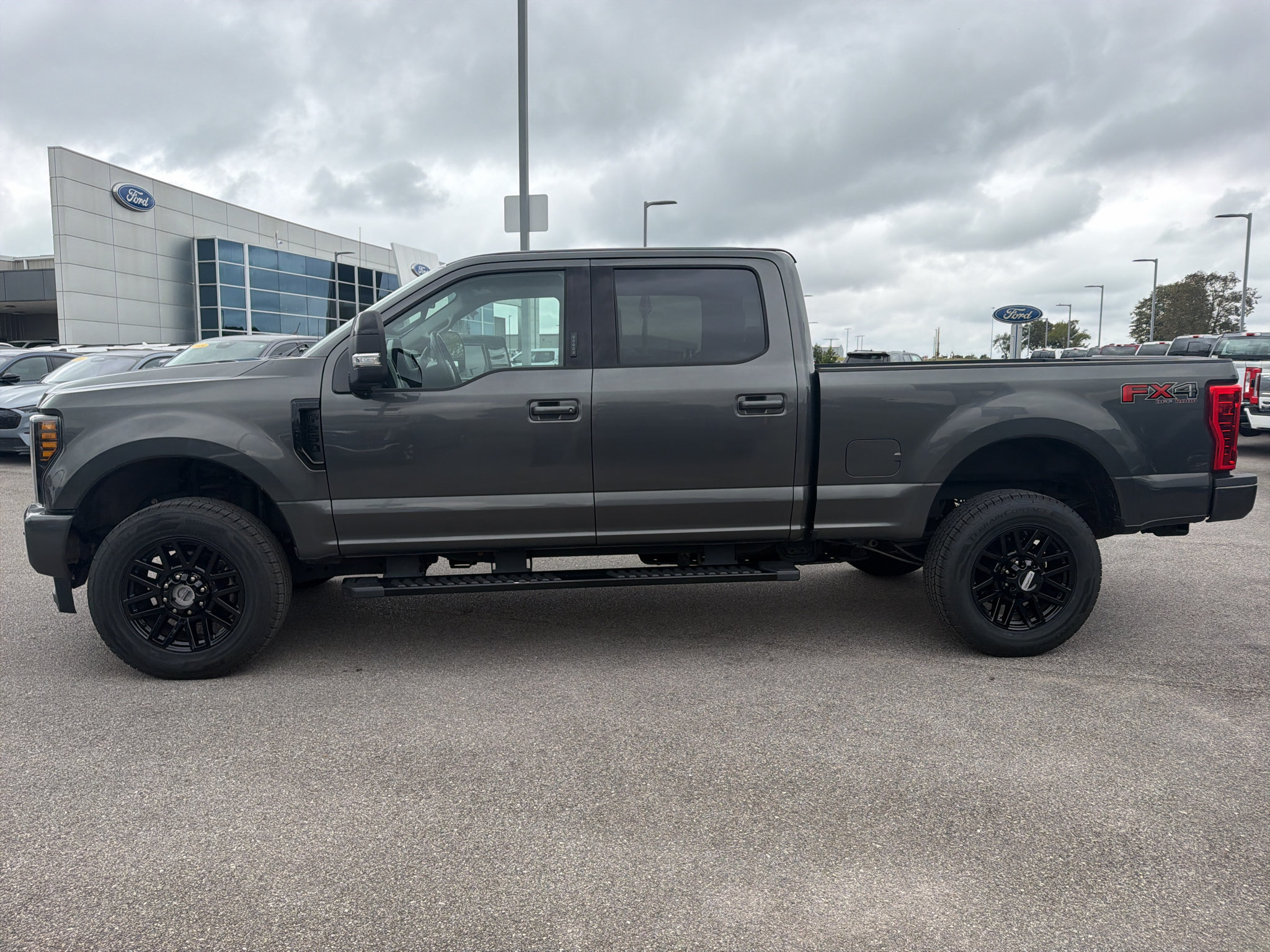 Used 2019 Ford F250 Lariat AWD/4WD image 8