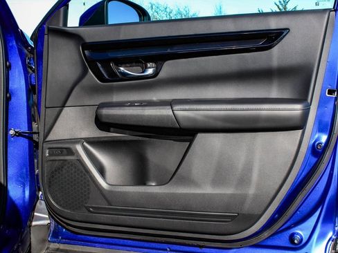 Used 2023 Honda CR-V EX-L image 13