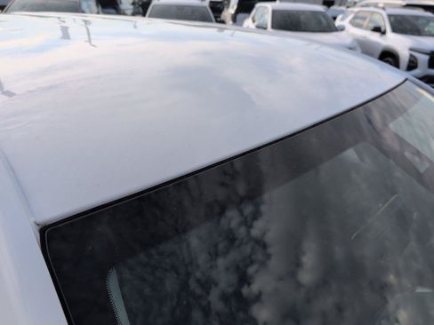 Used 2024 GMC Terrain SLE FWD image 40