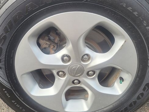 Used 2017 Chrysler Pacifica Touring-L Plus image 40