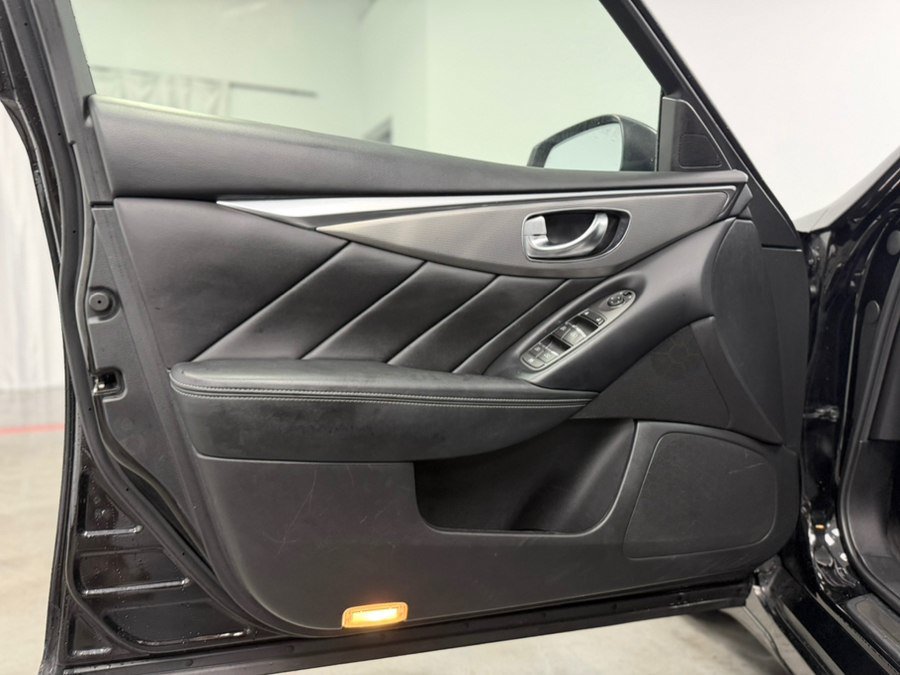 Used 2018 INFINITI Q50 Sport AWD/4WD image 27