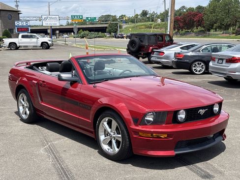 Used 2008 Ford Mustang GT Premium RWD image 22