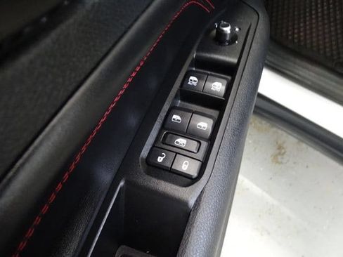 Certified 2022 Jeep Compass Trailhawk w/ Trailhawk Convenience Group AWD/4WD image 10
