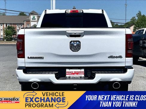 Used 2021 RAM 1500 Laramie AWD/4WD image 4