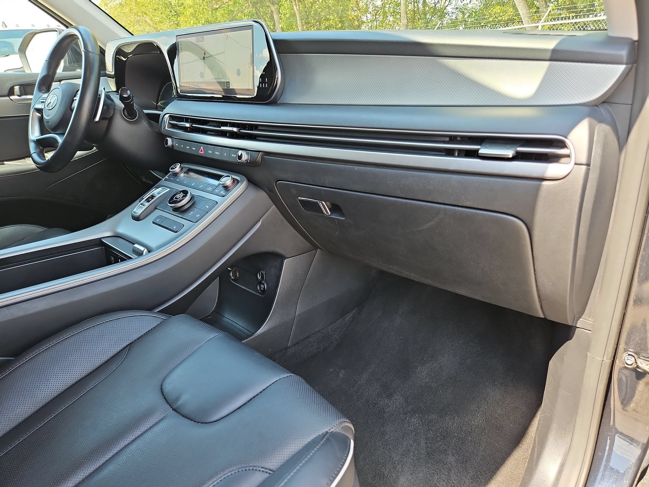 Used 2025 Hyundai Palisade SEL FWD image 28