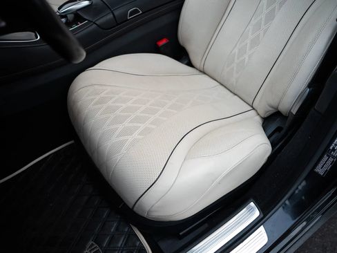 Used 2016 Mercedes-Benz Maybach S 600 image 29