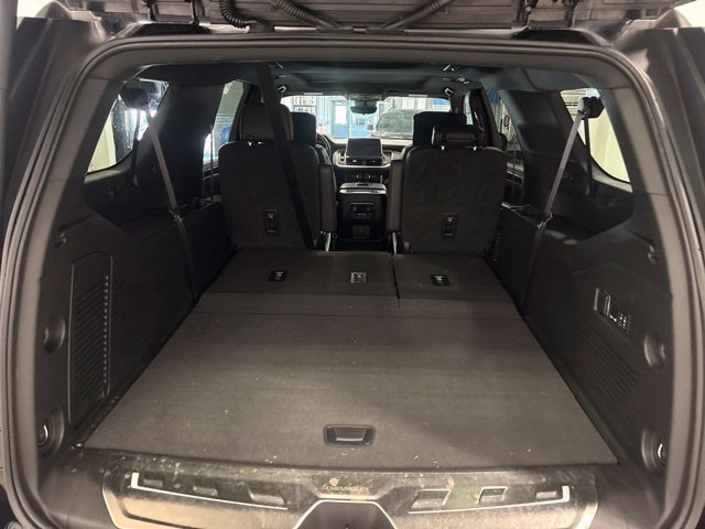 Used 2023 Chevrolet Suburban High Country w/ Advanced Technology Package AWD/4WD image 44
