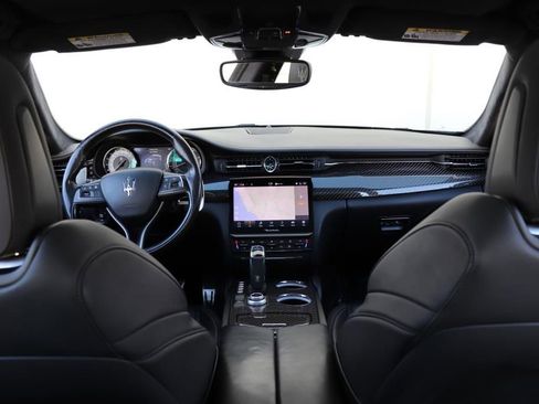 Used 2022 Maserati Quattroporte Modena image 36