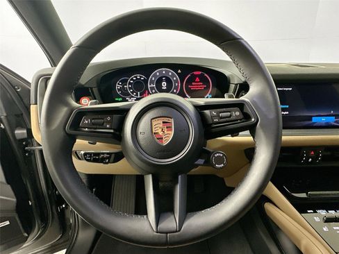 Certified 2026 Porsche Cayenne AWD/4WD image 20