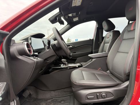 New 2026 Chevrolet Trax RS w/ Sunroof Package image 10