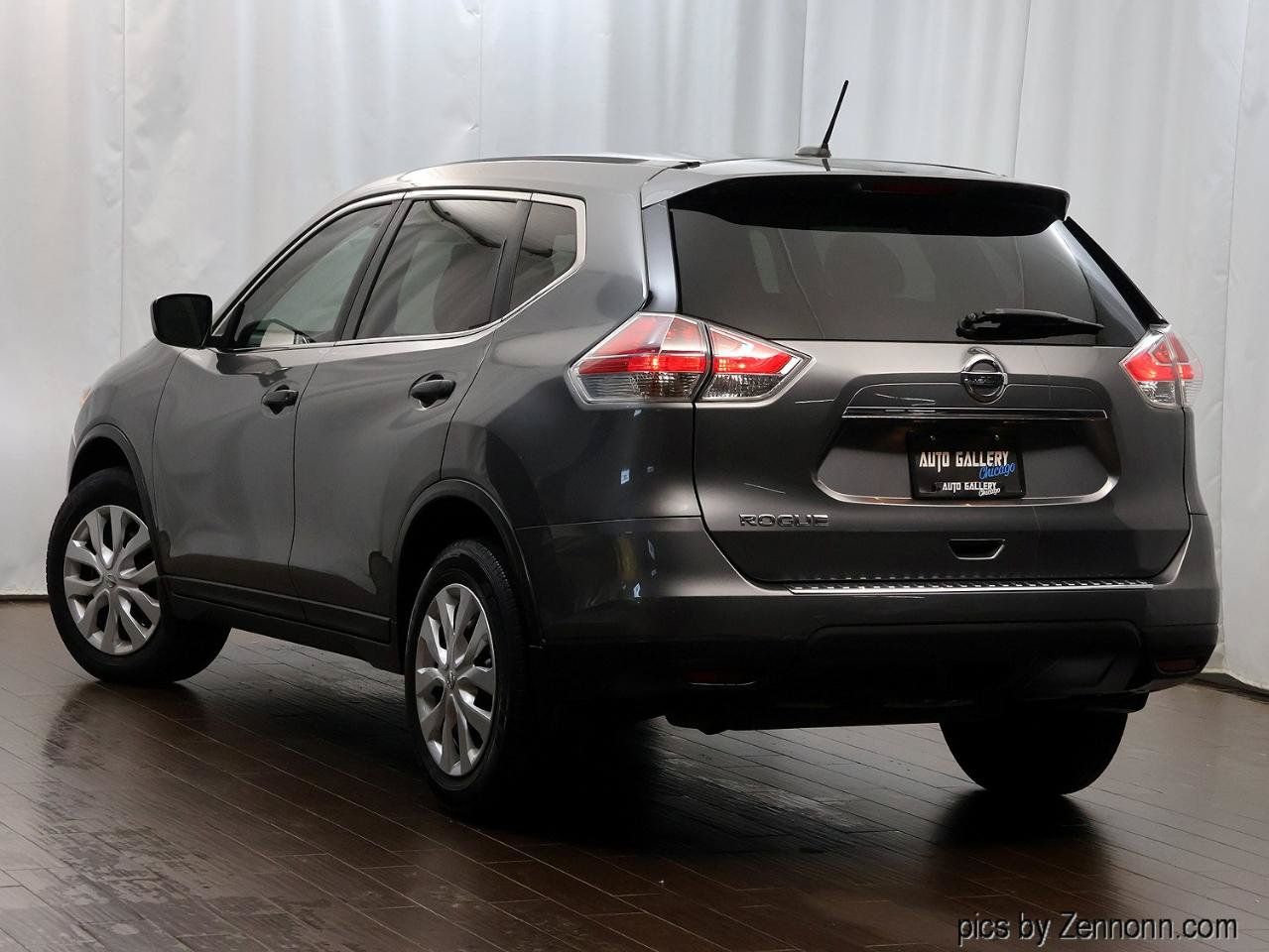 Used 2016 Nissan Rogue S FWD image 10