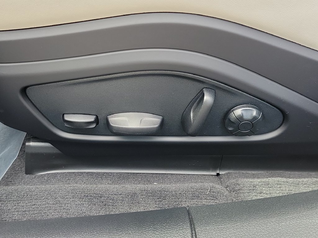 New 2026 Porsche Panamera 4 AWD/4WD image 28