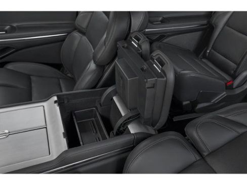 New 2026 Lincoln Navigator L Premier AWD/4WD image 16