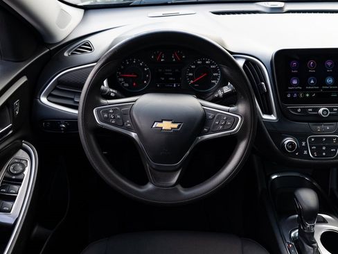 Used 2023 Chevrolet Malibu LT image 11