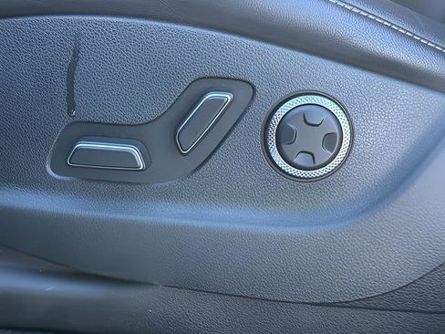 Used 2024 Genesis GV80 3.5T image 17