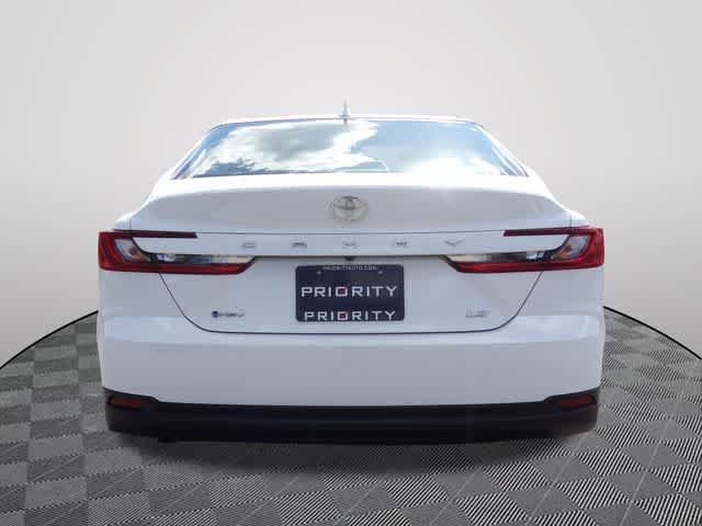 Used 2025 Toyota Camry LE FWD image 3