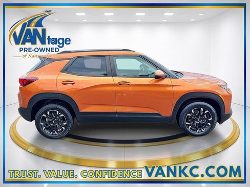 Used 2022 Chevrolet TrailBlazer LT w/ Convenience Package AWD/4WD image 5