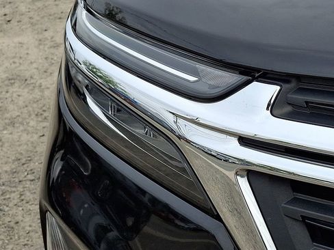 Used 2023 Chevrolet Equinox LT AWD/4WD image 35