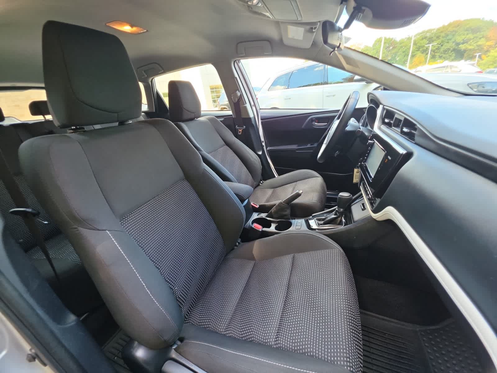 Used 2018 Toyota Corolla iM w/ All-Weather Mat Package FWD image 21