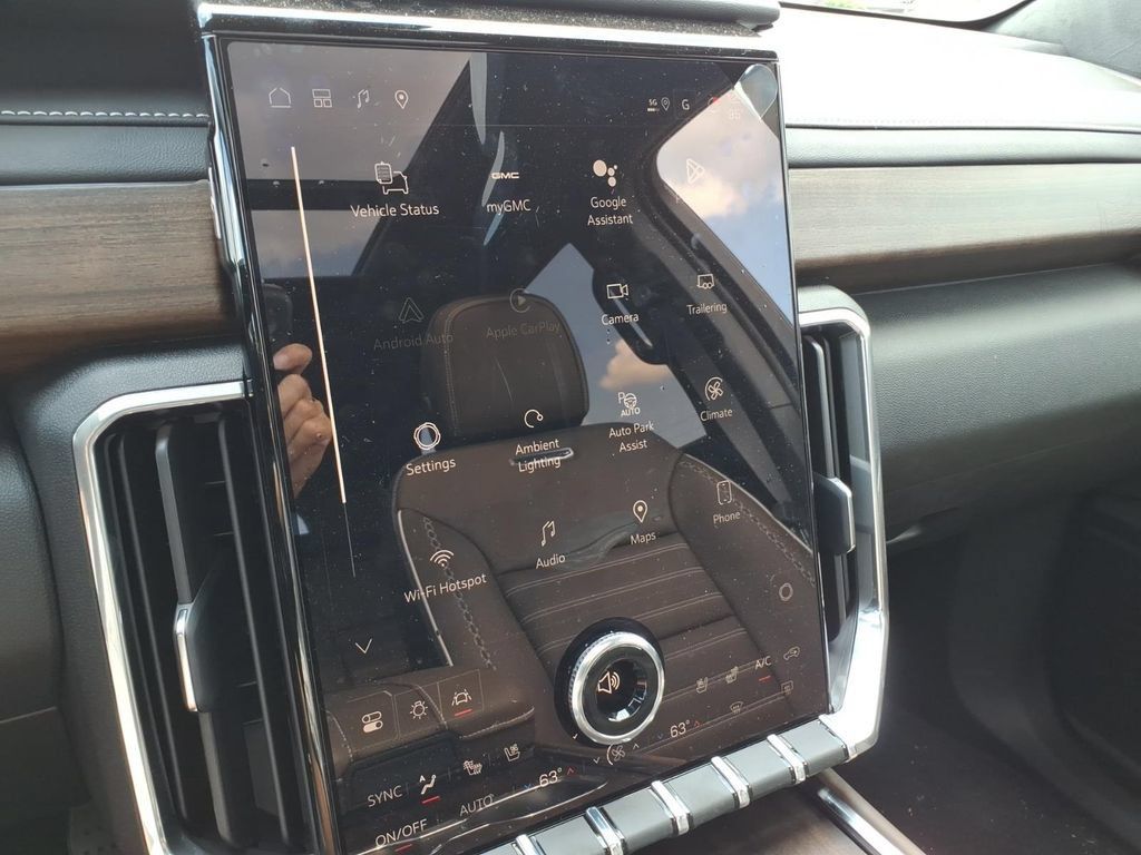 New 2026 GMC Acadia Denali Ultimate AWD/4WD image 18