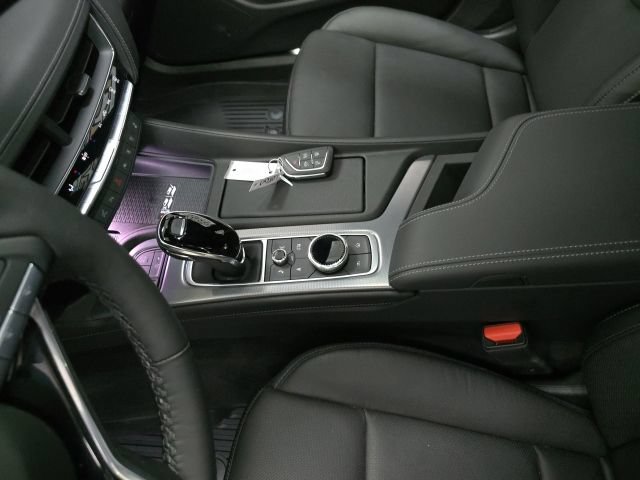 Used 2025 Cadillac CT5 Premium Luxury w/ Sun And Sound Package AWD/4WD image 19