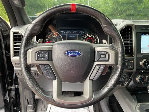 Used 2017 Ford F150 Raptor w/ Equipment Group 802A Luxury AWD/4WD image 13