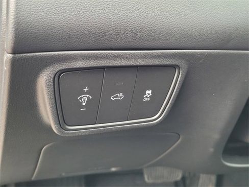 Used 2024 Hyundai Santa Cruz SEL image 17