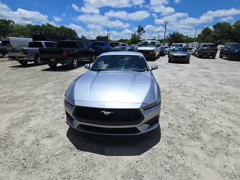 Used 2026 Ford Mustang Premium RWD image 2
