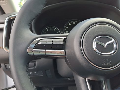 Used 2025 MAZDA CX-50 AWD 2.5 S w/ Cargo Package image 23