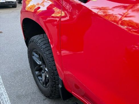 Used 2024 Chevrolet Silverado 1500 Custom Trail Boss w/ LPO, Dark Essentials Package AWD/4WD image 31