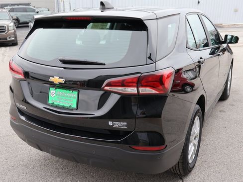 Used 2022 Chevrolet Equinox LS image 5